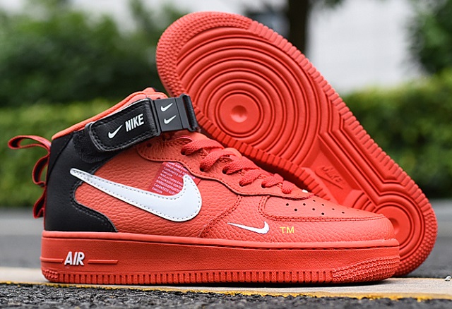 Nike Air Force 1 High 011